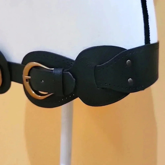 Martina Mori belt